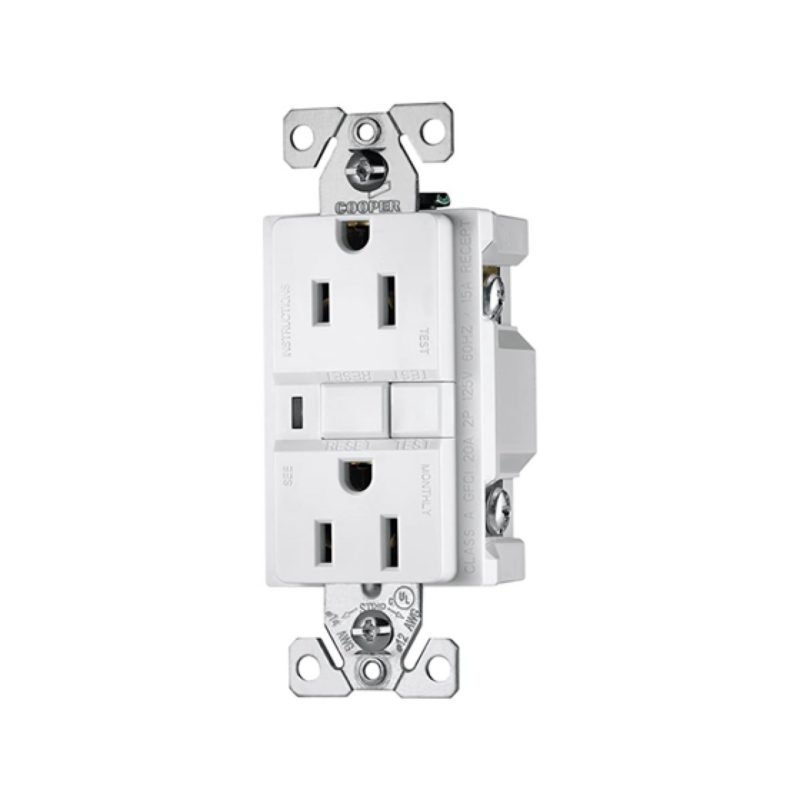 Toma Corriente Duplex 15A Cooper Blanco Con Tierra Y Bracket